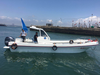 Grandsea 8m/26ft Fiberglass Speed Panga Boat for Sale Pleasure Yacht Fishing Boat